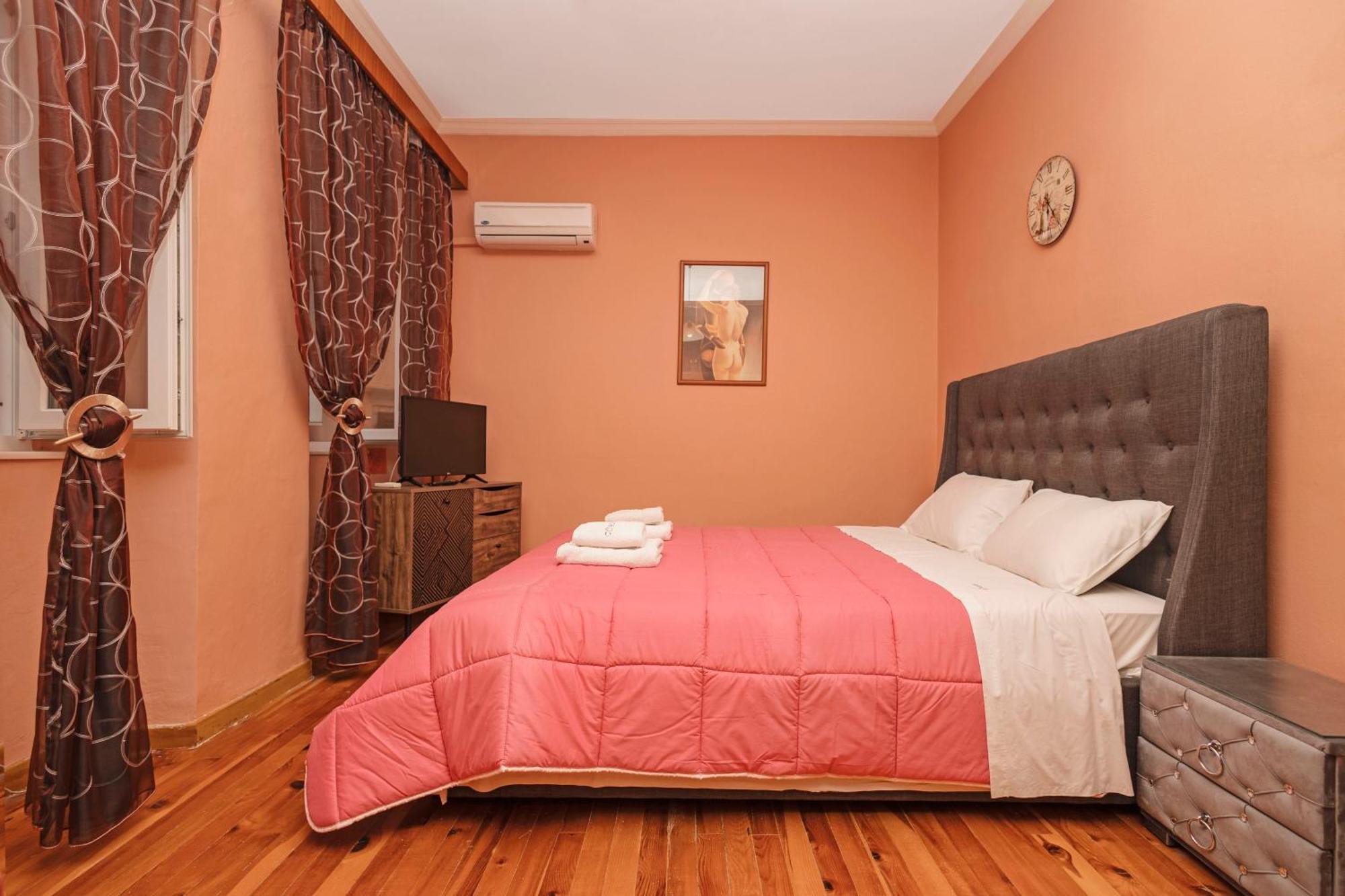 Venetian Reale Apartment Corfu  Ngoại thất bức ảnh